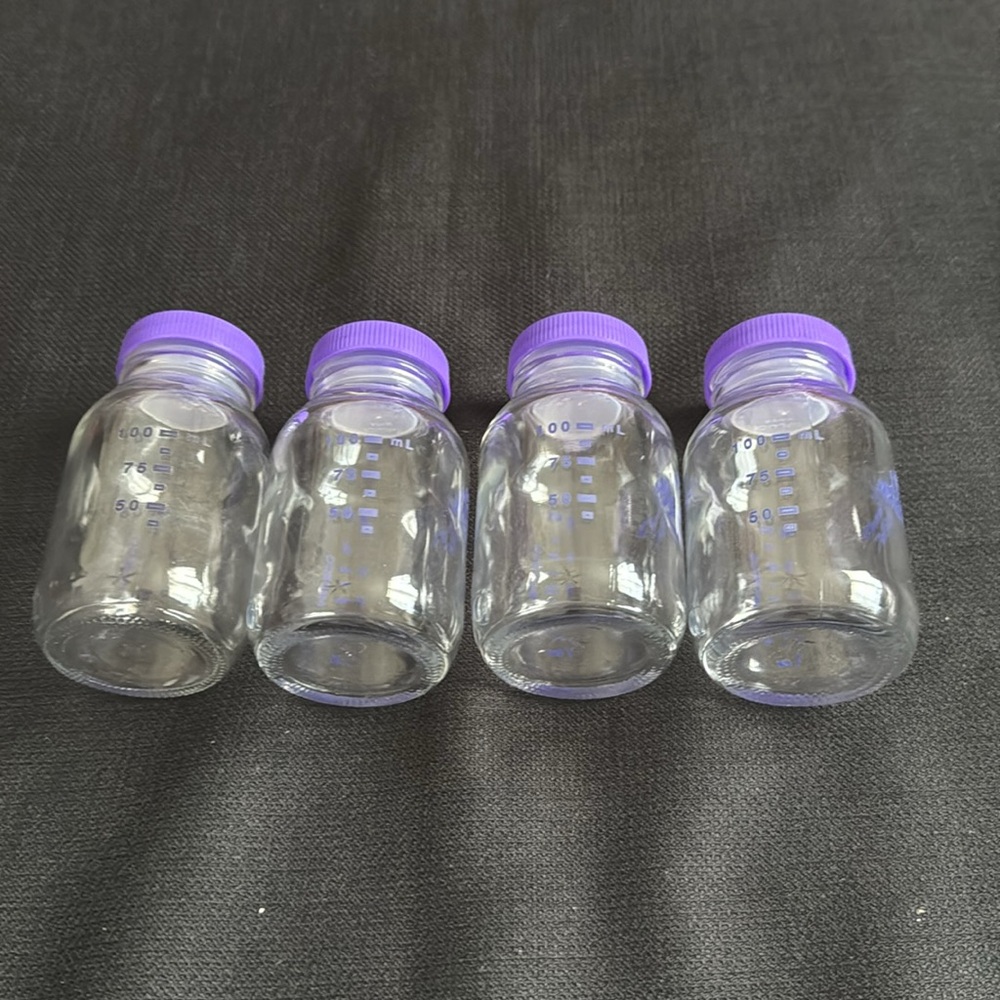 Used four Lansinoh glass breastmilk storage bottles 4oz/120ml - Picture 10 of 10